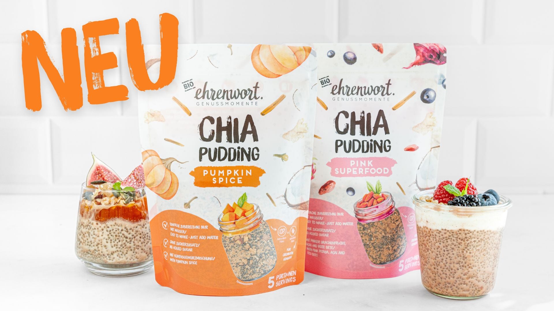 Abbildung der neuen Sorten von Ehrenwort Chia Pudding Pumpkin Spice und Chia Pudding Pink Superfood verpackt und zubereitet 